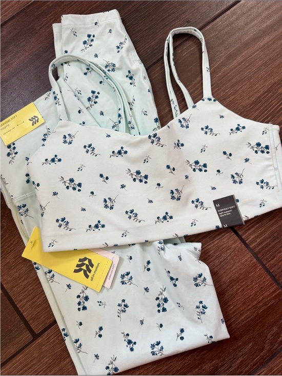 all in motion Other - NEVER WORN all in motion Mint Floral Sports Bra and Leggings Set